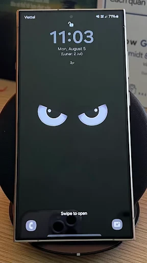 Silly Smiles Live Wallpapers screenshot
